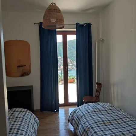 Finestra Sul Golfo Rapallo